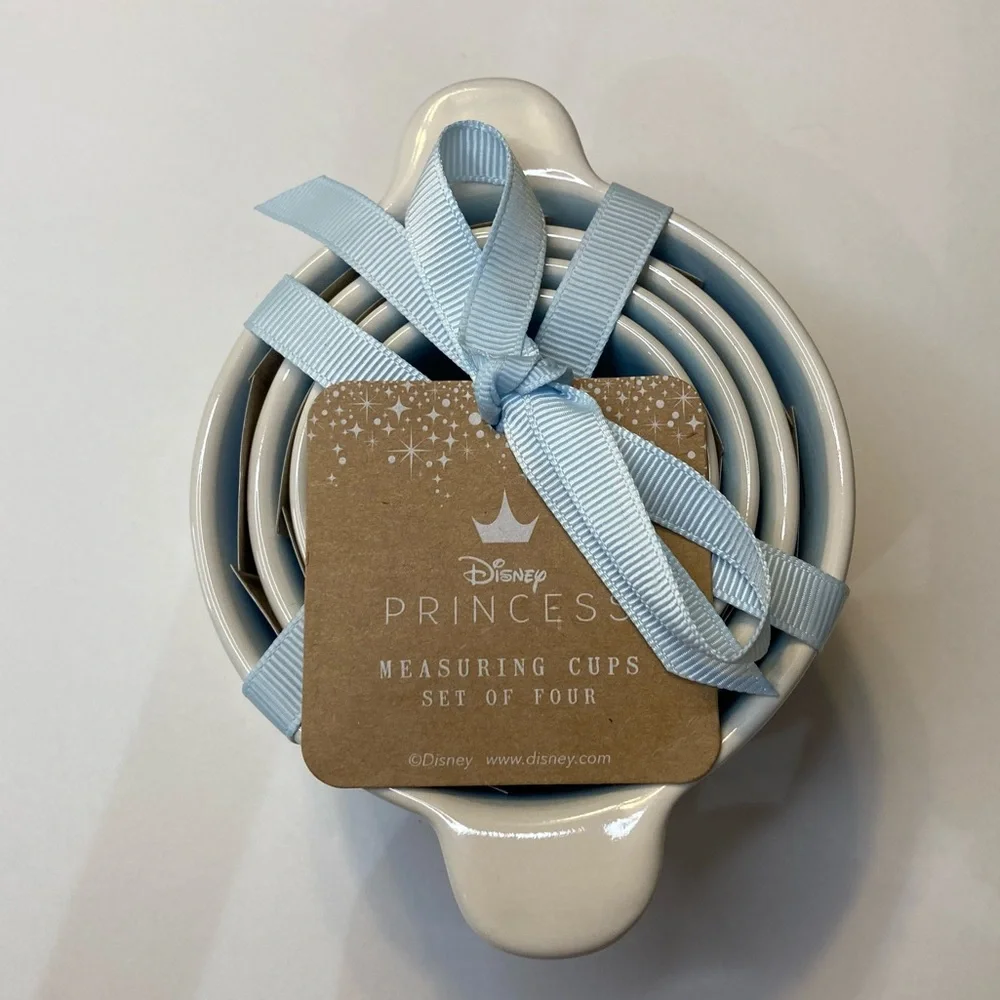 Rae Dunn Disney Cinderella Nesting Measuring Cups - Picture 5 of 7